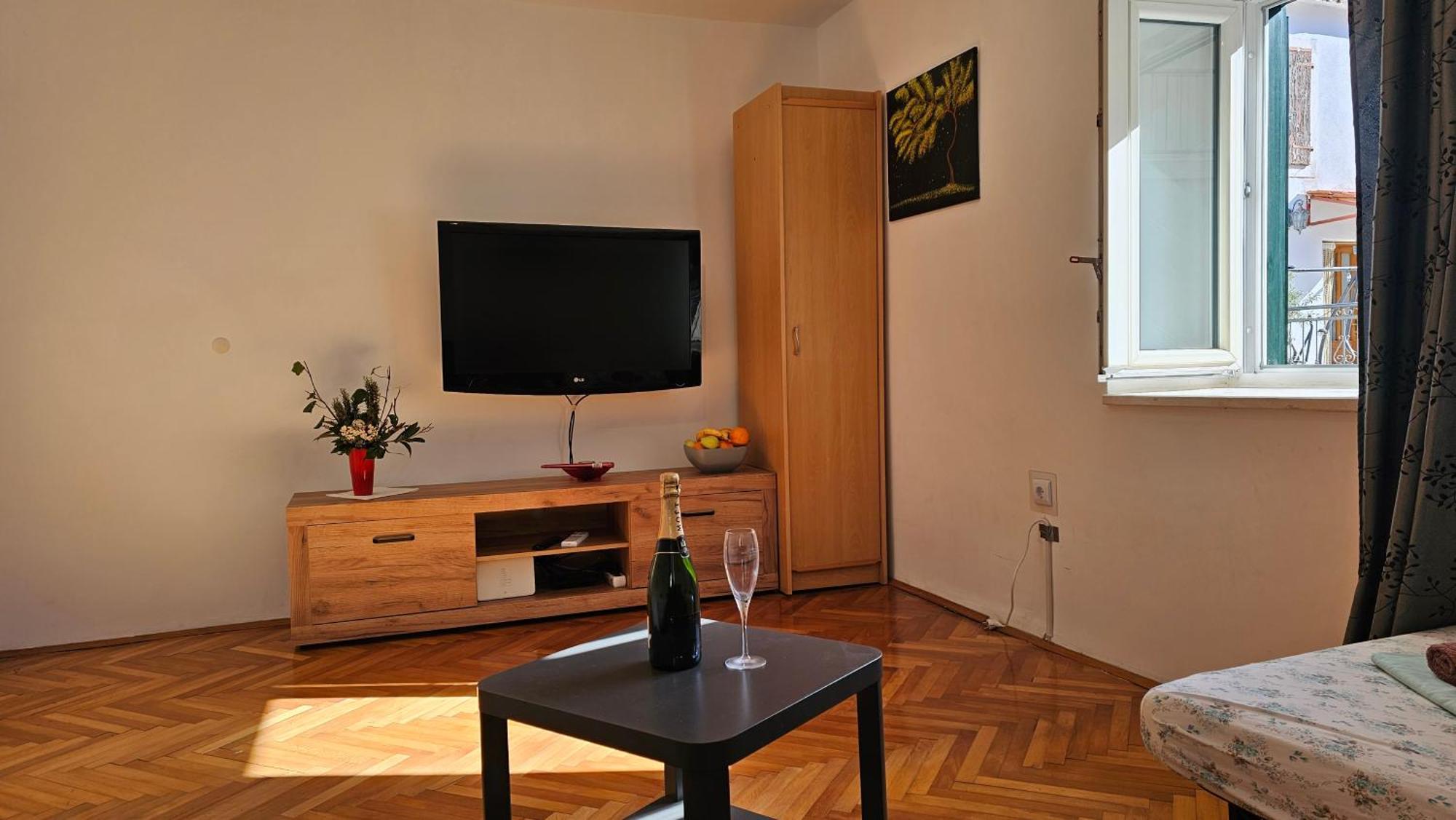 Apartment 22 Omiš Eksteriør bilde